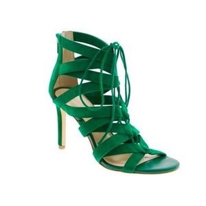 NWT Banana Republic green heels